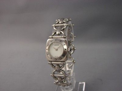 Womens Gucci 6300L Stainless Steel Wrist Watch Great Condition  